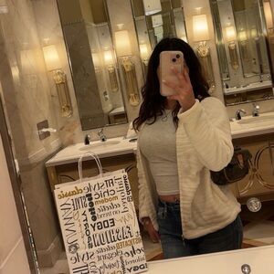 Meet your Posher, Audrey